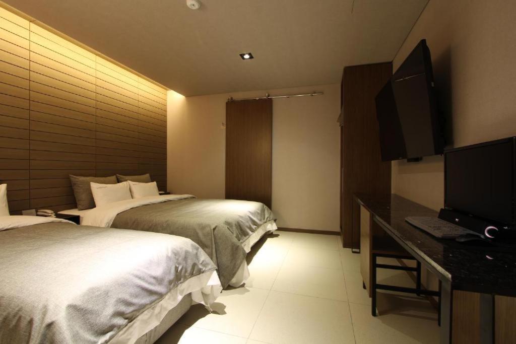 Boutique Hotel K-Oido Siheung Exteriör bild