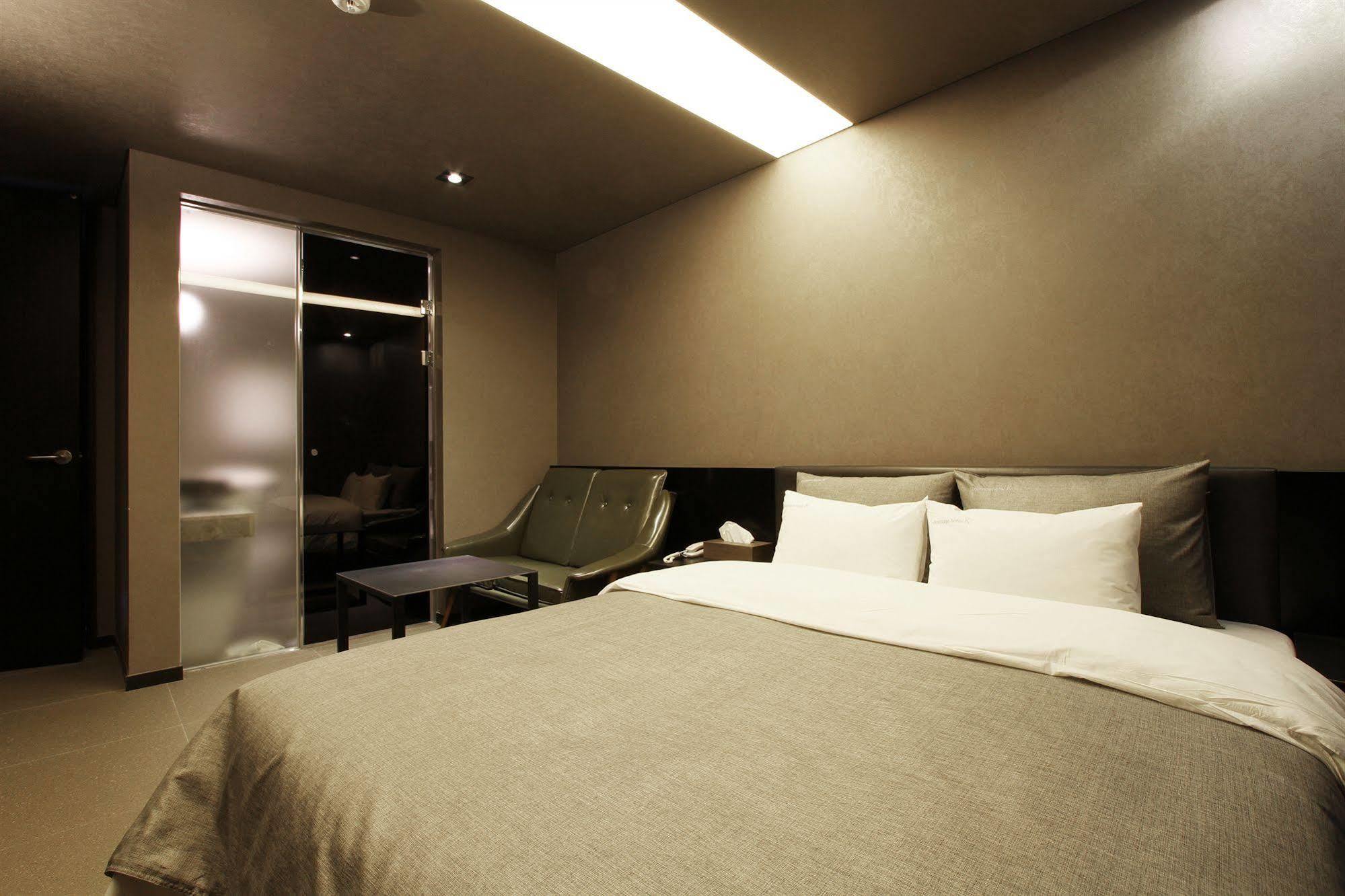 Boutique Hotel K-Oido Siheung Exteriör bild
