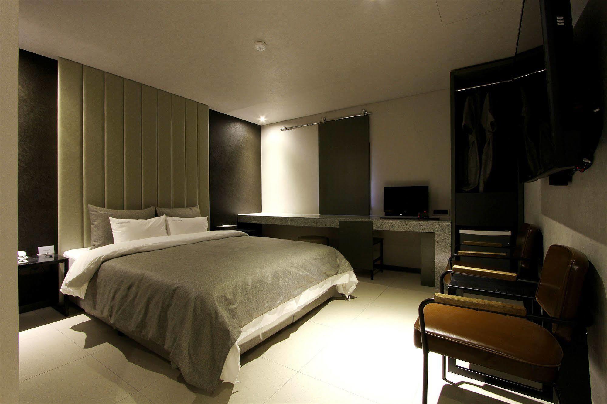 Boutique Hotel K-Oido Siheung Exteriör bild