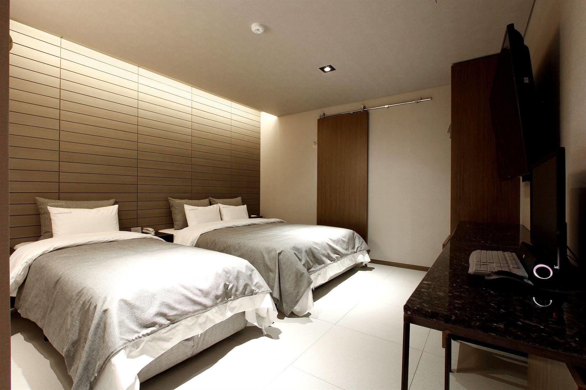 Boutique Hotel K-Oido Siheung Exteriör bild